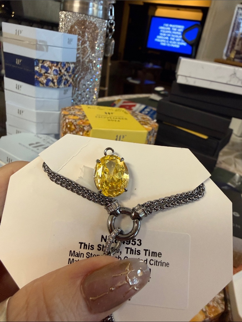 Yellow Citrine Pendant Necklace - Elegant Women's Jewelry